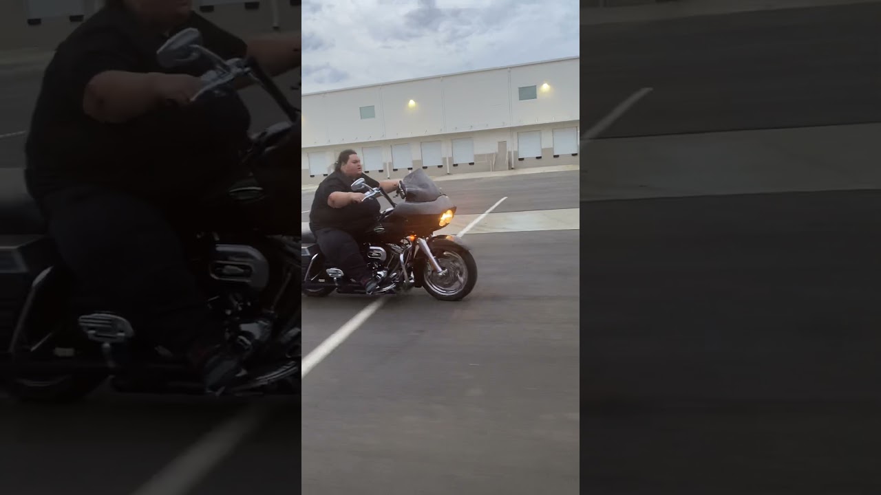 Harley Road Glide Rolling Burnout